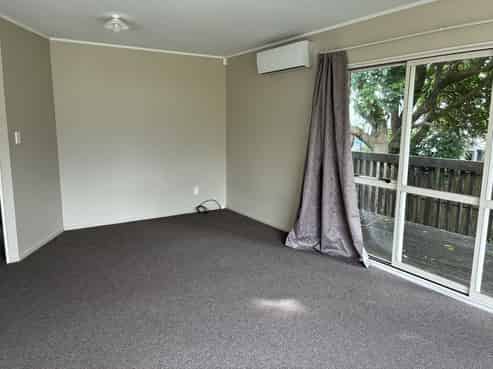 25A Kelman Road, Kelston