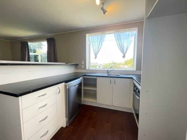 25A Kelman Road, Kelston