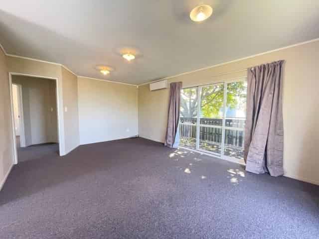 25A Kelman Road, Kelston