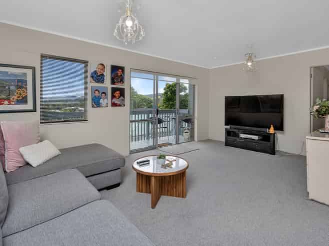 11B Robin Hood Place, Onerahi