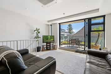 P17/11 Maunganui Road - Eleven, Mount Maunganui