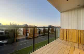 201/189 Clark Road, Hobsonville