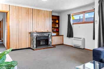 20 Kathleen Crescent, Hornby