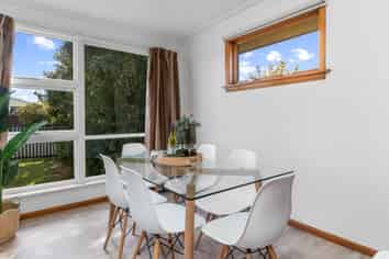 20 Kathleen Crescent, Hornby