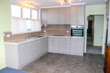 6 Queens Crescent, Oamaru