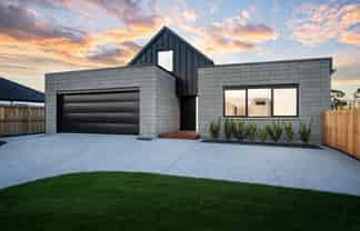 13 Friedeburg Place, Marshland