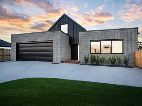 13 Friedeburg Place, Marshland