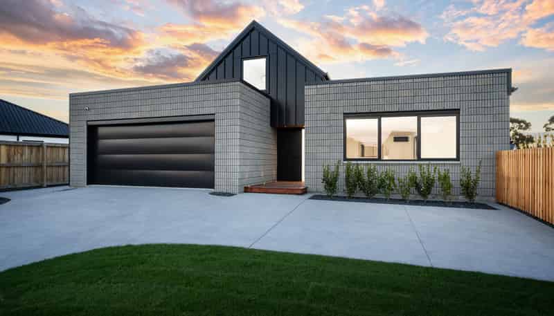 13 Friedeburg Place, Marshland