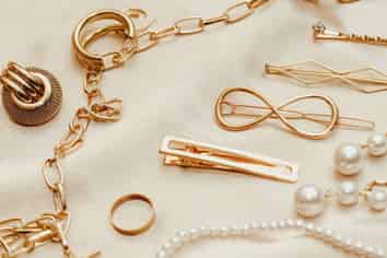 Part-Time Jewellery Wholesale $70K Profit Yearly