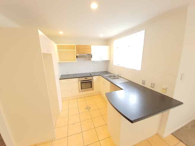 17 Scotts Field Drive, Takanini