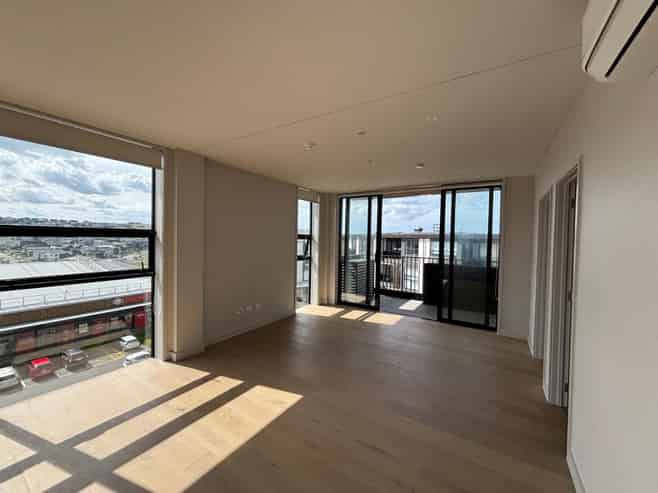 303/82 Te Oneroa Way, Long Bay