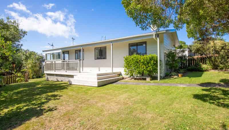 6 Moki Street, TITAHI BAY