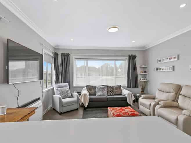 15 Worcester Street, Levin