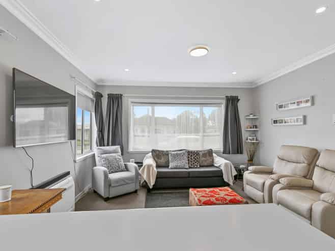 15 Worcester Street, Levin