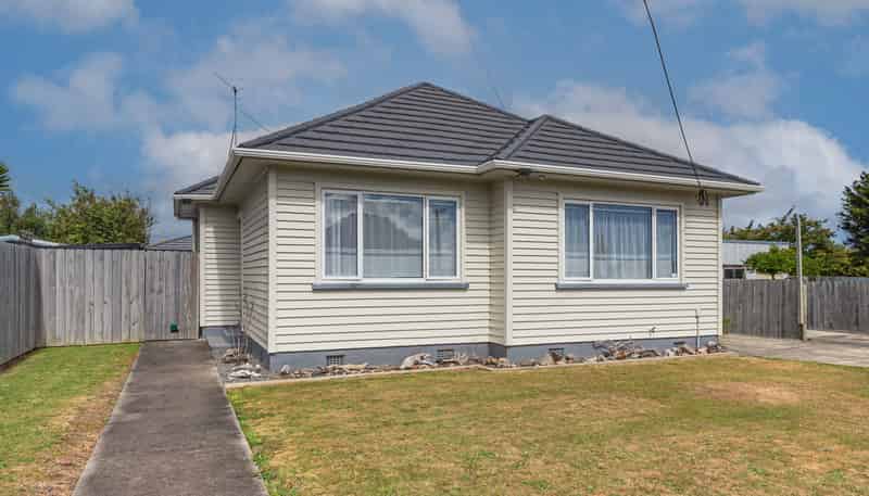 15 Worcester Street, Levin