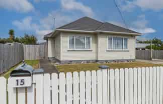 15 Worcester Street, Levin