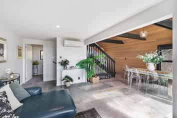 2/80 McCormacks Bay Road, Mount Pleasant