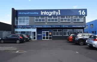 Perfect Hybrid space ideal for showroom