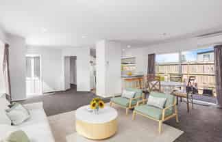 10C Ross Crescent, Orewa