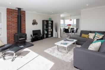 115 Sandspit Road, Cockle Bay