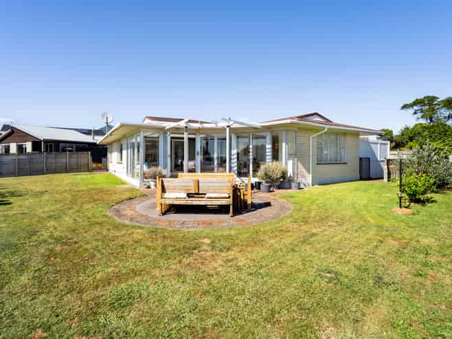 44 Wairau Road, Oakura