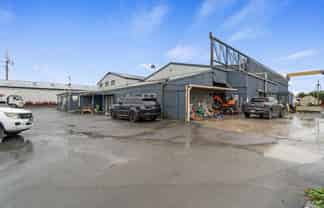 For occupiers needing large yard and warehouse