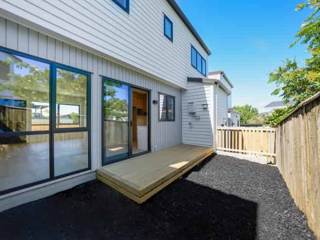 Lot 2 & 3/62 Lyons Avenue, Murrays Bay