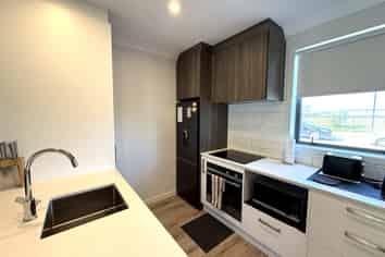 14 Rauriki Lane, Karaka