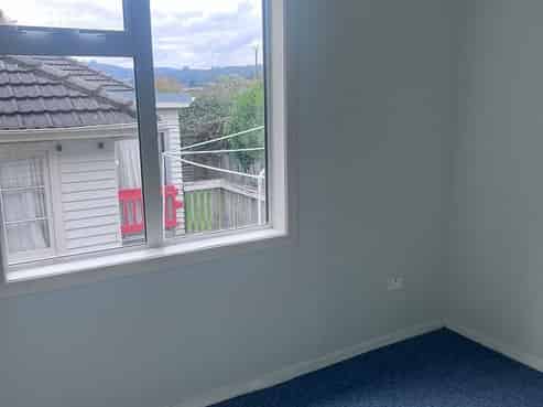 24a Korau Grove, Stokes Valley