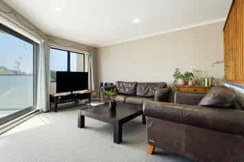 33D Tawa Street, Mount Maunganui