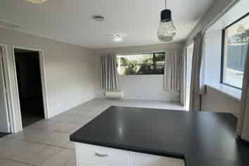 85b Hoon Hay Road , Hoon Hay