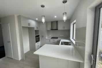 42 Tirimoana Road, Te Atatu South