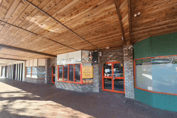 Prime Central Location – Versatile 70m² Space for 