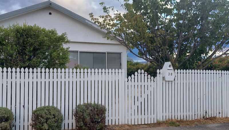 38  Horace Street, Cromwell