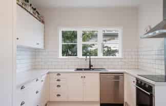 110 Bath Street, Levin