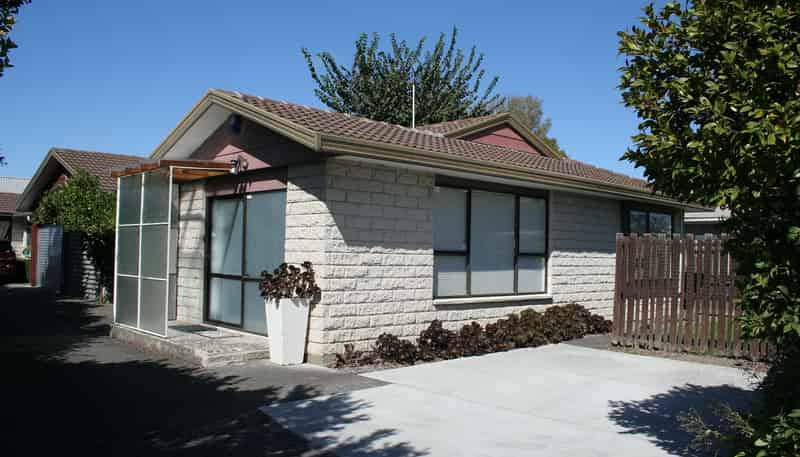 1/292 Greers Road, Bishopdale