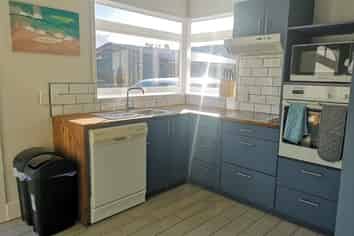 364B Pages Road, Aranui