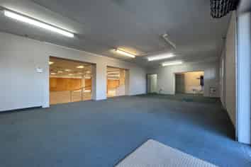 Versatile & Strategic High-Profile Site