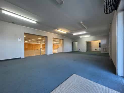 Versatile & Strategic High-Profile Site