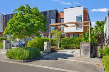 11 Saltmarsh Road, Hobsonville