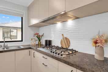 43 Nicolau Avenue, Rolleston