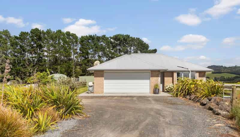 1217 Miranda Road, Miranda