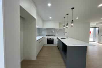 16A Janome Place, Bucklands Beach