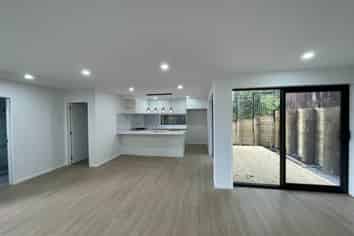 16B Janome Place, Bucklands Beach