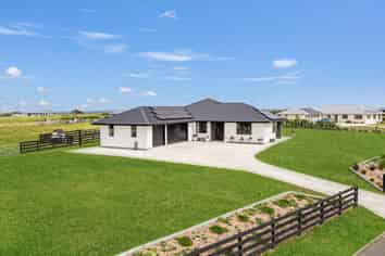 10 Te Kahu Lane, Halcombe