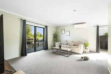 35B Henderson Crescent, Gate Pa