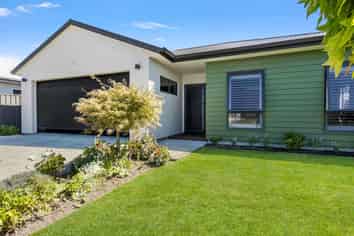 17 Manganui Place, Te Awa