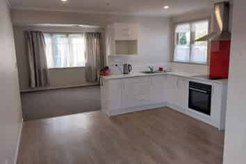 42 Bell Road, Western Heights