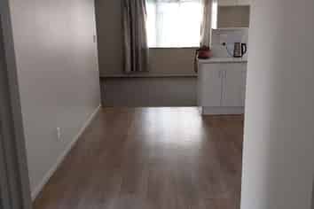 42 Bell Road, Western Heights