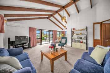 48 Kent Street, Mossburn